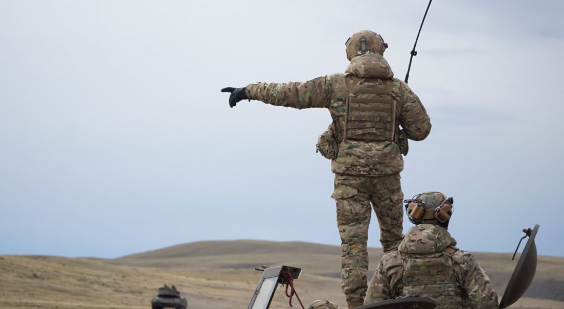 Entrenamiento táctico potencia la integración de efectivos en unidades de armas combinadas de la V División de Ejército