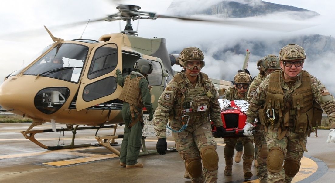 Curso de Tripulaciones Aerosanitarias realizó su fase práctica por primera vez en Aysén