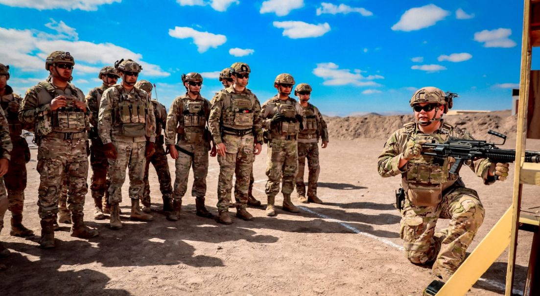 Integrantes de la VI División de Ejército se capacitan en el Curso de Monitor de Tiro