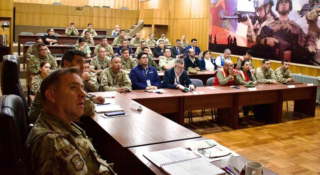 Comando de Operaciones Terrestres realiza jornada de trabajo sobre emergencias y desastres