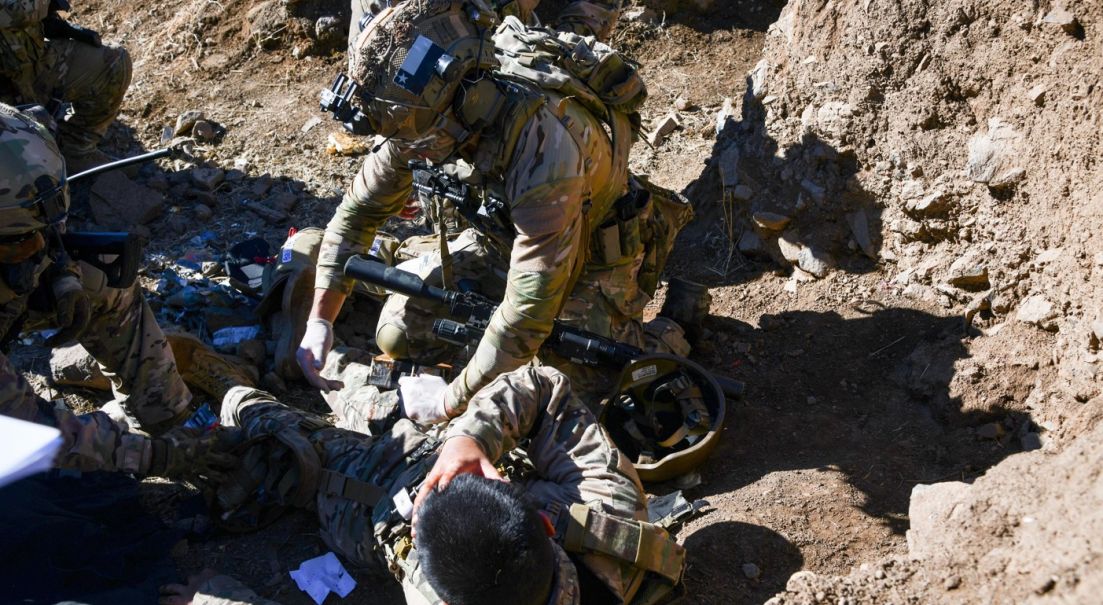Capacitación en control de hemorragias prepara a los soldados conscriptos para operar en terreno