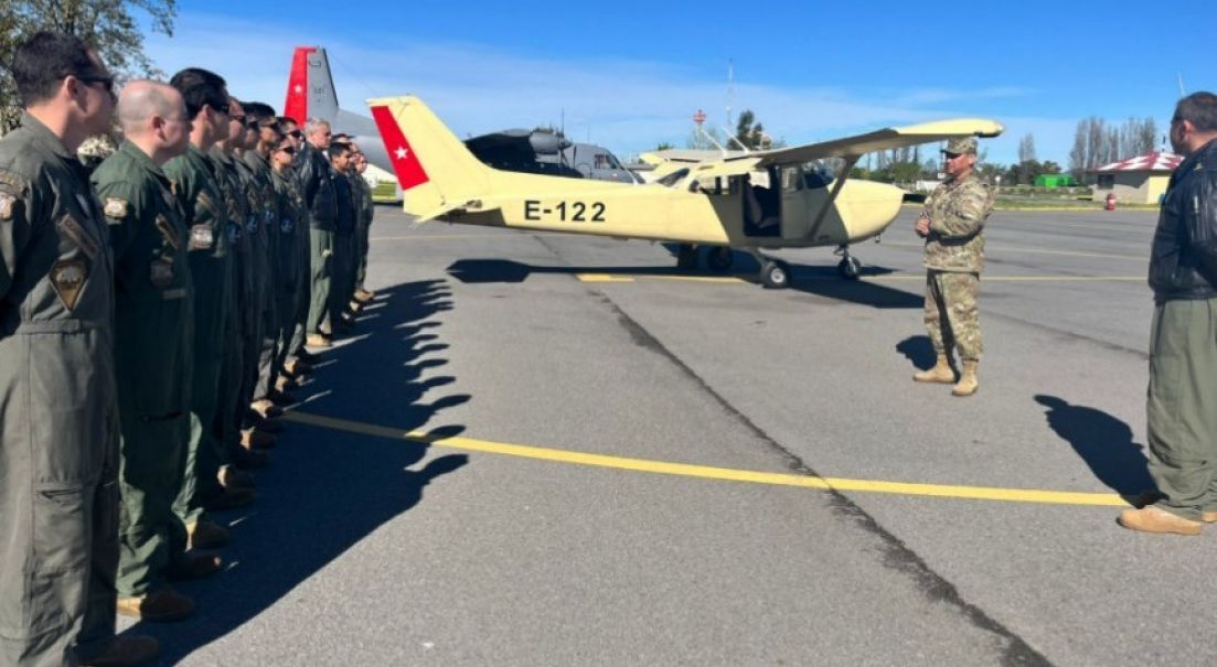 Futuros pilotos del Ejército inician ruta de instrucción al norte del país