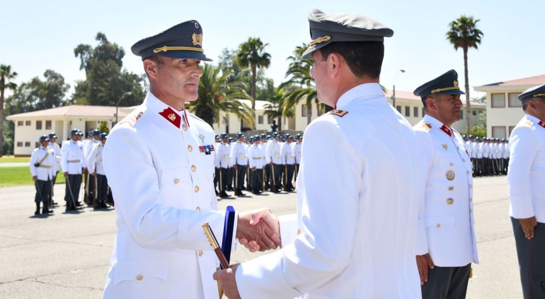 Ejército despide a Suboficiales Mayores en emotiva ceremonia